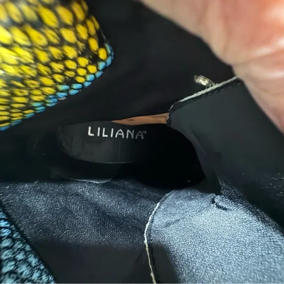 Liliana multicolored snakeskin platform combat boots. - Picture 9 of 9